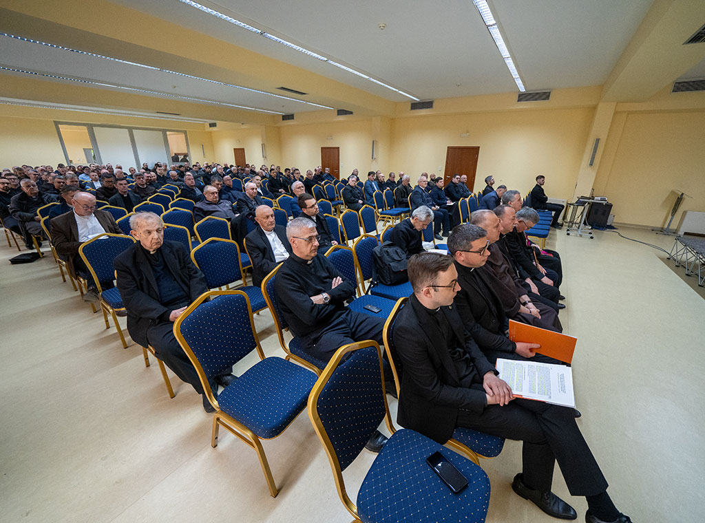 Svecenicki sabor 203