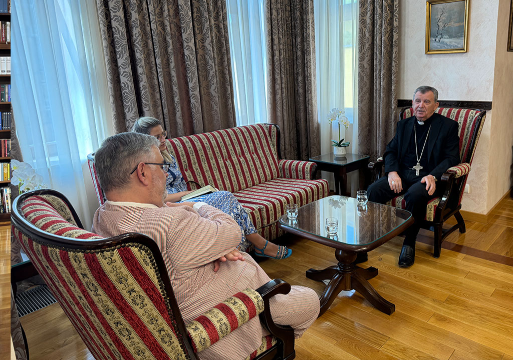 Nadbiskup Vukšić primio supervizora Crishocka