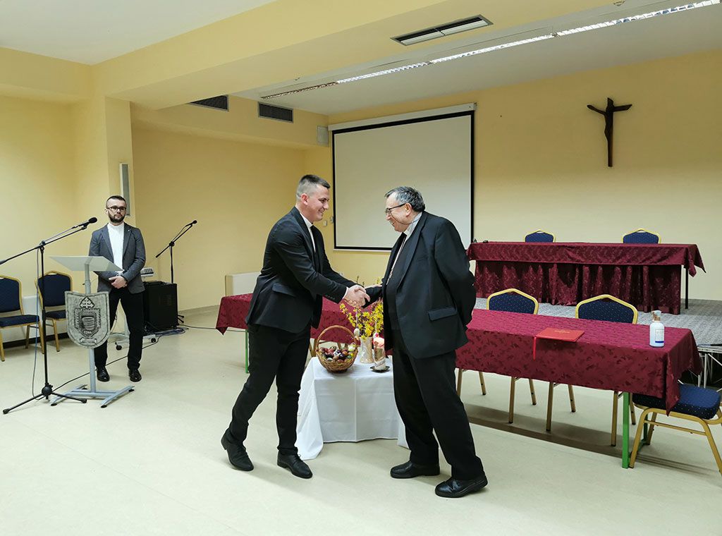 Tradicionalno čestitanje Uskrsa vrhbosanskom nadbiskupu