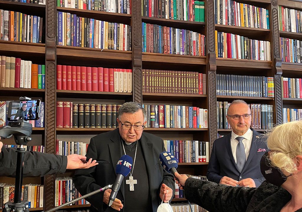 Susret vrhbosanskih nadbiskupa s hrvatskim ministrom Radmanom